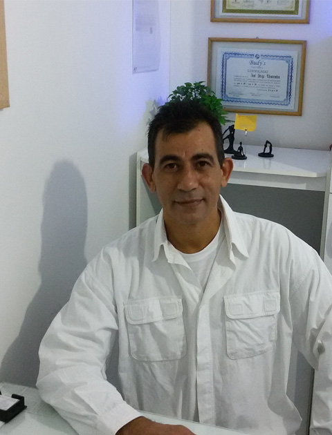 José Braga Vasconcelos Quiropata Terapeuta Holístico